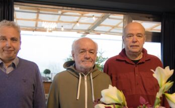 Siegeertrio vlnr Nekhamis, IM Boidman, Rudolph